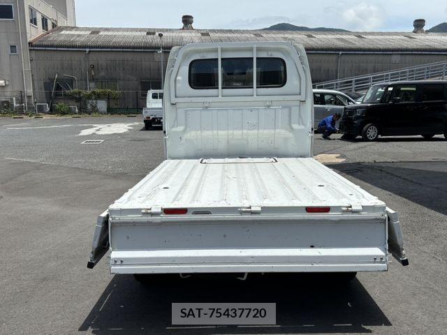 Nissan CLIPPER 2022-06 7618958-18