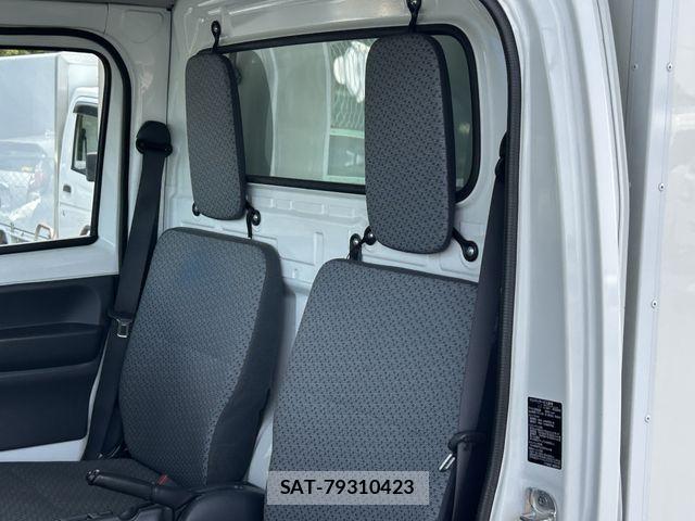 Nissan CLIPPER 2020-05 7618959-29