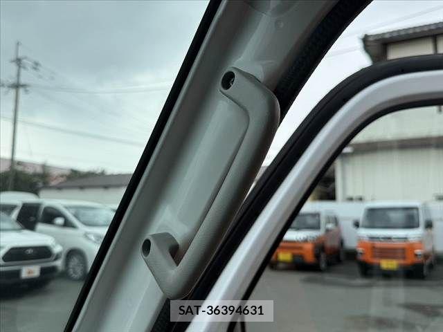 Nissan CLIPPER 2016-03 7878533-24