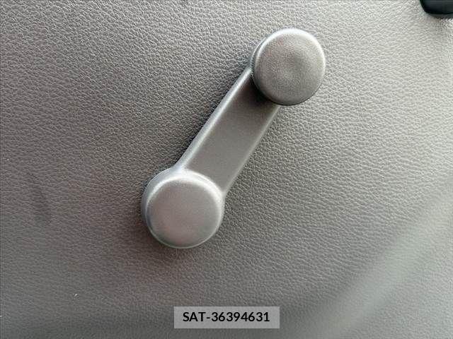 Nissan CLIPPER 2016-03 7878533-26