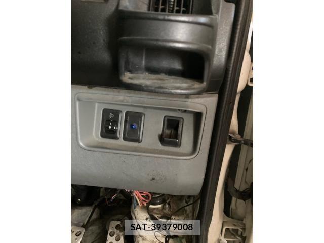 Nissan CLIPPER 2010-05 7963114-17