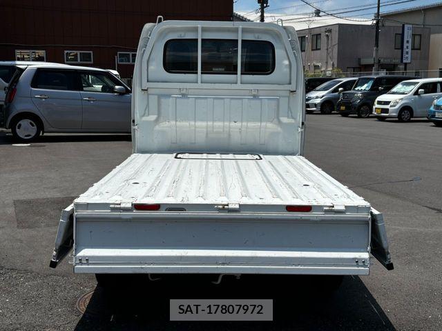 Nissan CLIPPER 2022-07 8037394-13