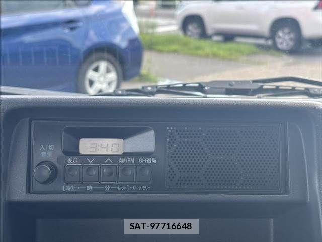 Nissan CLIPPER 2023-02 8037393-3
