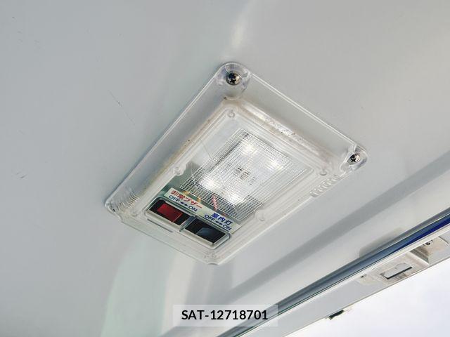 Nissan CLIPPER 2019-09 8100974-17