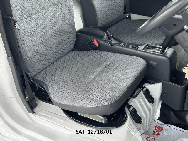 Nissan CLIPPER 2019-09 8100974-22