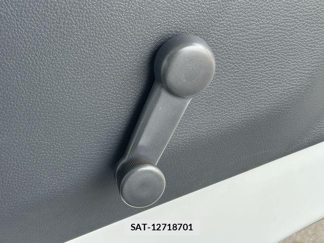 Nissan CLIPPER 2019-09 8100974-26
