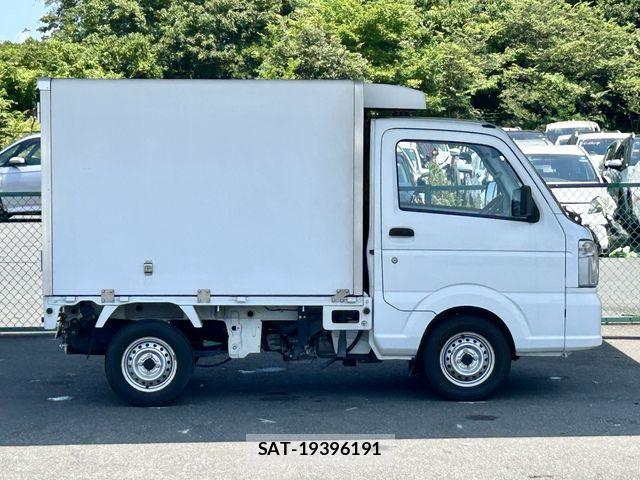 Nissan CLIPPER 2020-05 8131722-9