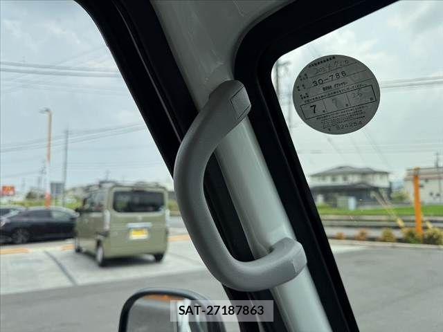 Nissan CLIPPER 2012-07 8146368-22