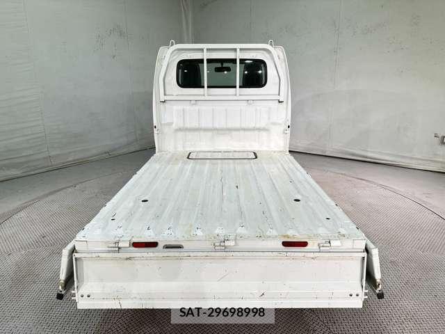Nissan CLIPPER 2018-05 8209327-15