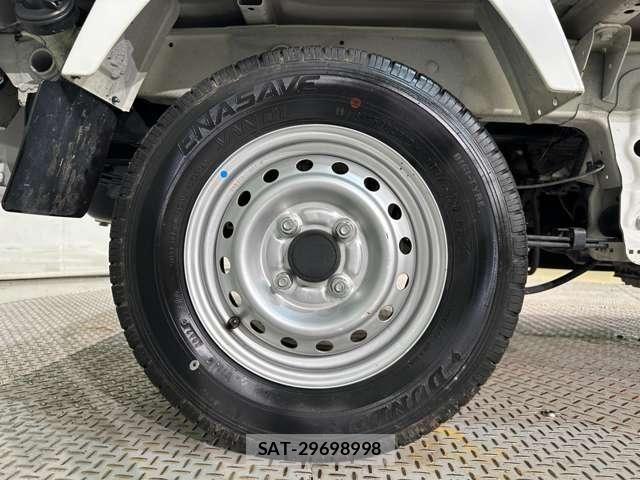 Nissan CLIPPER 2018-05 8209327-22