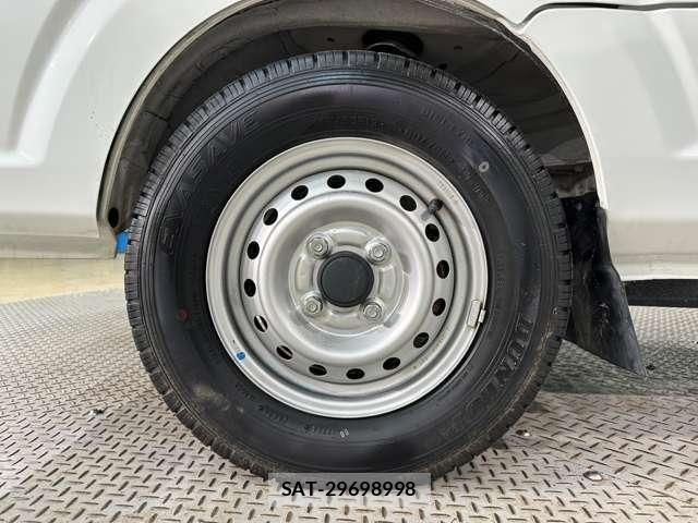 Nissan CLIPPER 2018-05 8209327-24
