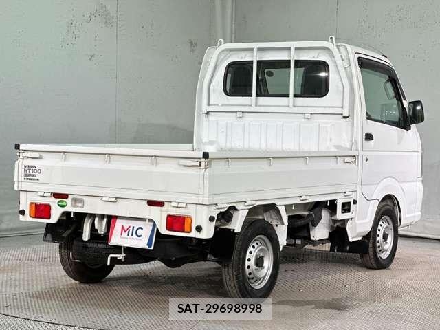 Nissan CLIPPER 2018-05 8209327-4