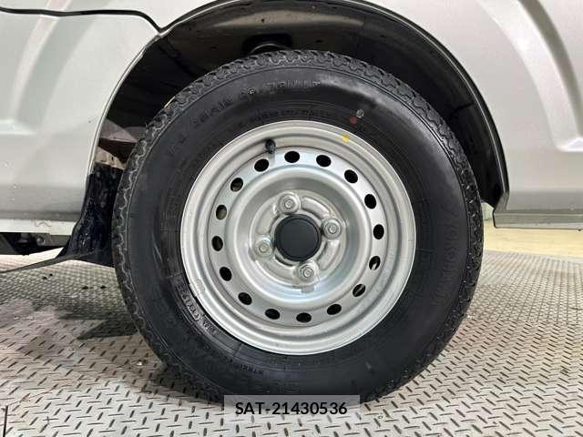 Nissan CLIPPER 2022-06 8209324-23