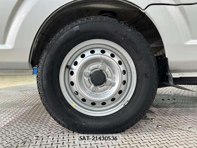 Nissan CLIPPER 2022-06 8209324-26