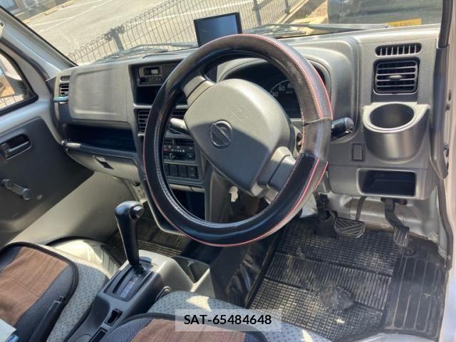 Nissan CLIPPER 2018-02 8367904-9