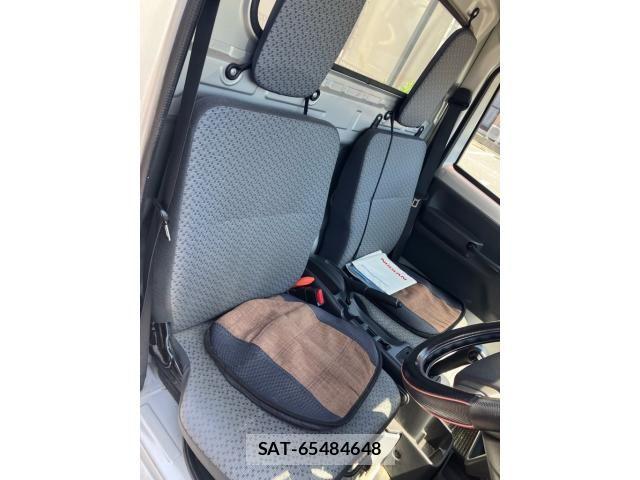 Nissan CLIPPER 2018-02 8367904-8