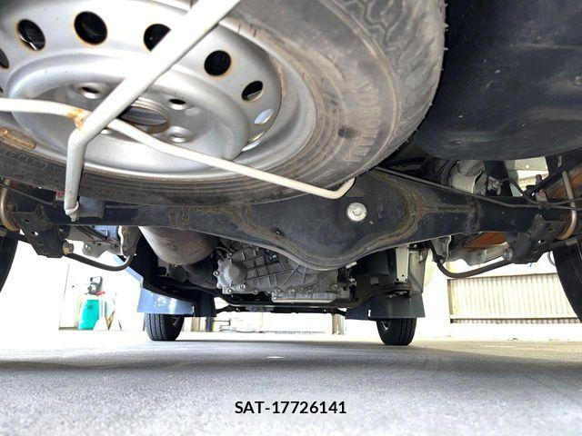 Nissan CLIPPER 2015-04 8485874-18