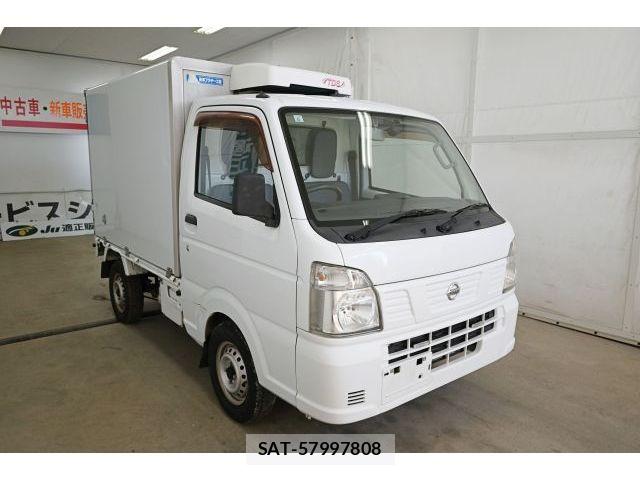 Nissan CLIPPER 2018-06 8526394-0