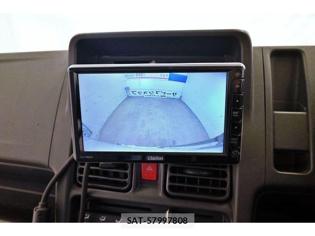 Nissan CLIPPER 2018-06 8526394-16