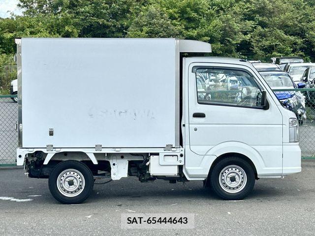 Nissan CLIPPER 2019-09 8526396-9