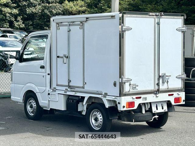 Nissan CLIPPER 2019-09 8526396-12
