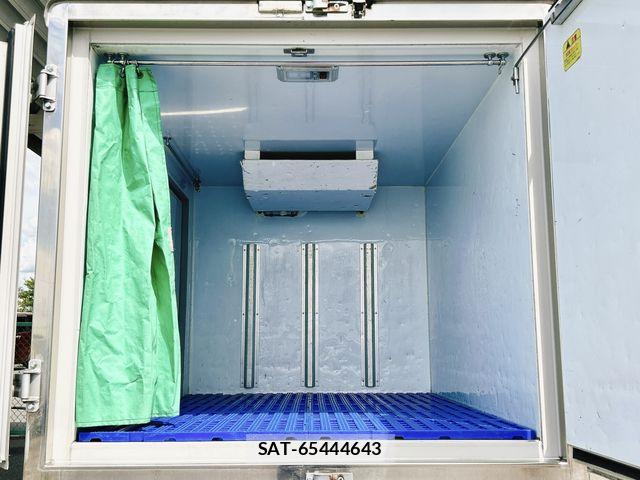 Nissan CLIPPER 2019-09 8526396-13