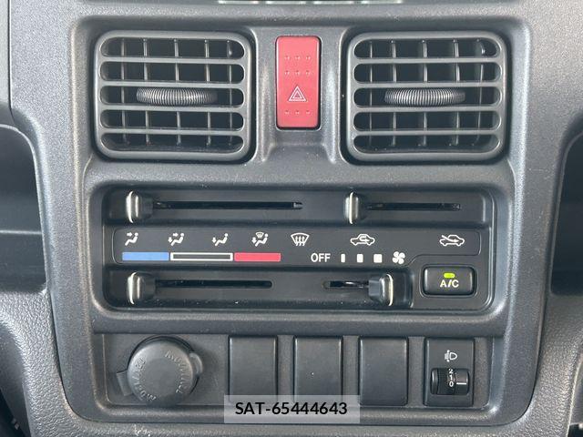 Nissan CLIPPER 2019-09 8526396-22