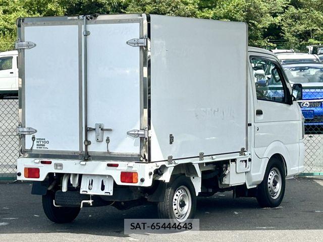 Nissan CLIPPER 2019-09 8526396-2