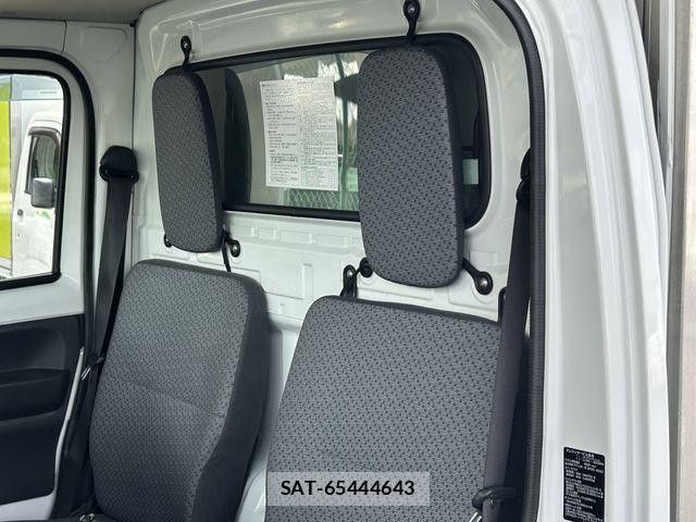 Nissan CLIPPER 2019-09 8526396-29