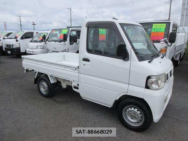 Nissan CLIPPER 2013-02 8744951-5