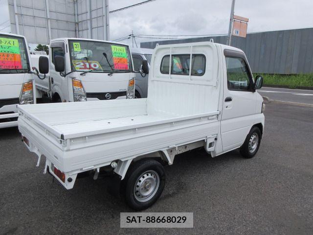 Nissan CLIPPER 2013-02 8744951-7