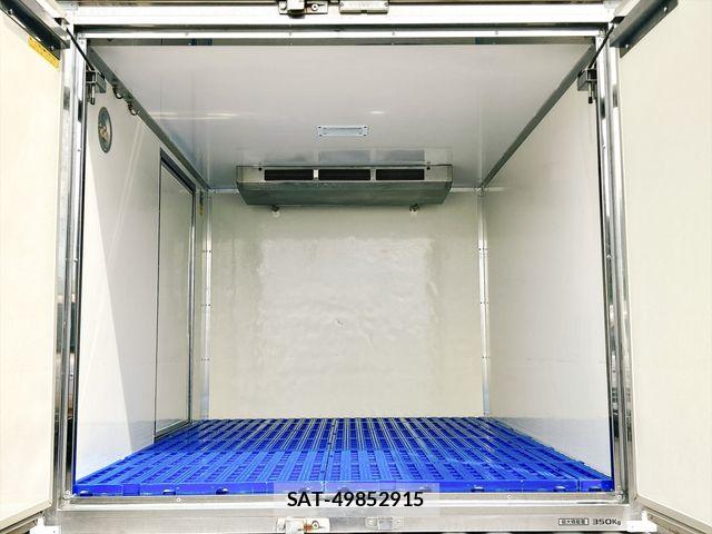 Nissan CLIPPER 2020-07 8744949-3