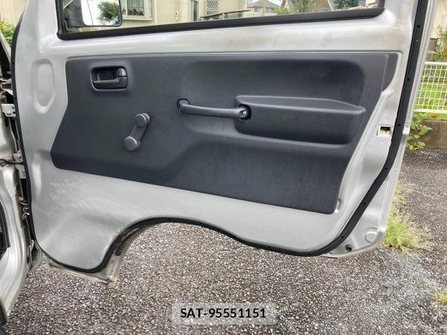 Nissan CLIPPER 2020-06 8797008-23