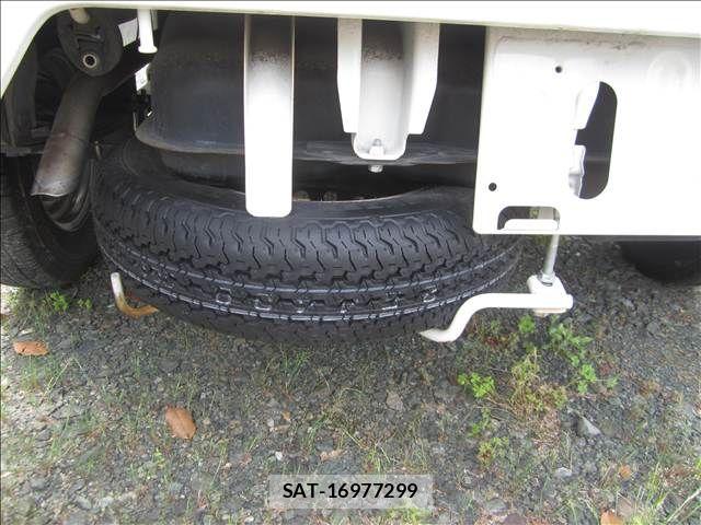 Nissan CLIPPER 2018-04 8850240-7