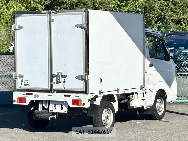 Nissan CLIPPER 2020-01 8884109-2