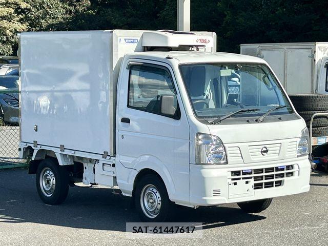 Nissan CLIPPER 2020-01 8884109-6