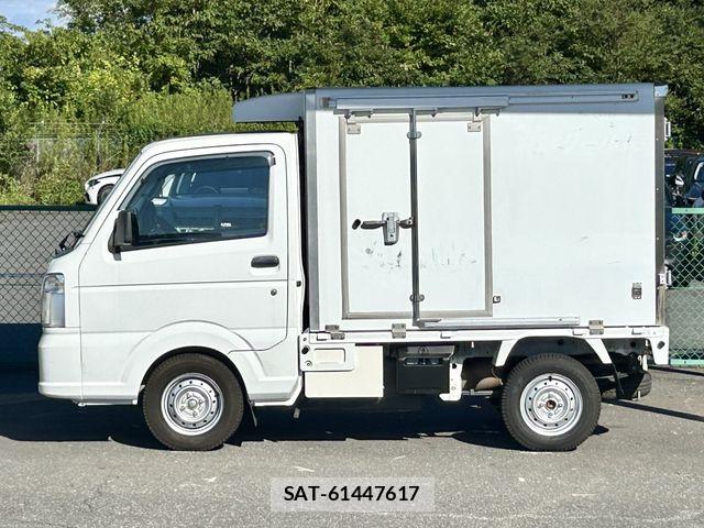 Nissan CLIPPER 2020-01 8884109-7