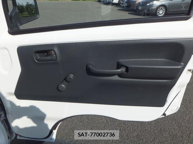 Nissan CLIPPER 2016-11 1056224-19