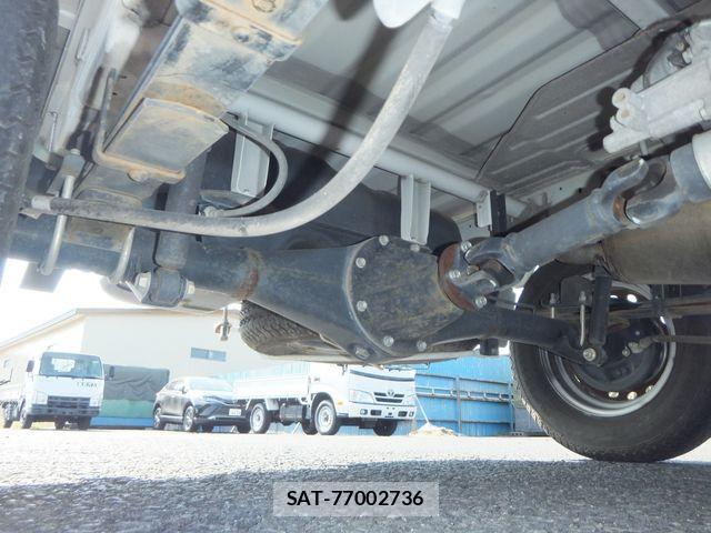 Nissan CLIPPER 2016-11 1056224-24