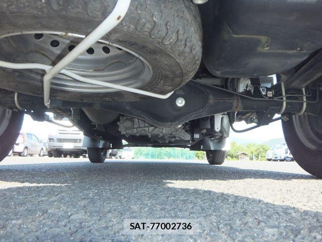 Nissan CLIPPER 2016-11 1056224-26
