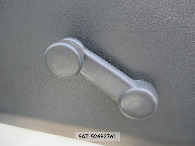 Nissan CLIPPER 2018-03 1073587-8