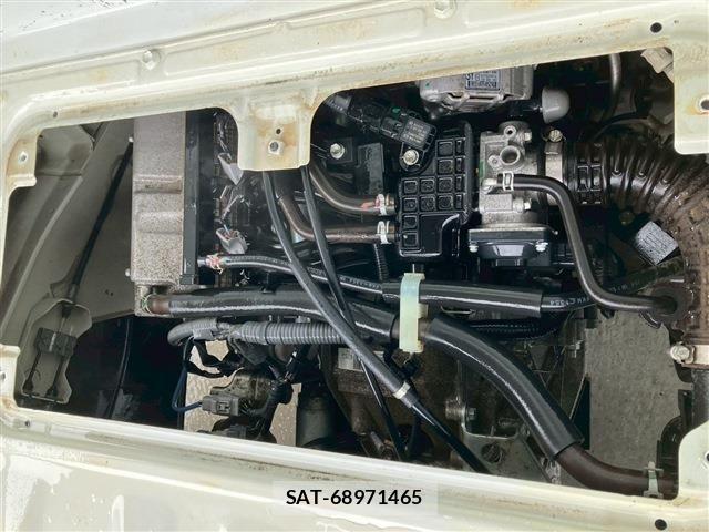 Nissan CLIPPER 2021-05 1207889-21