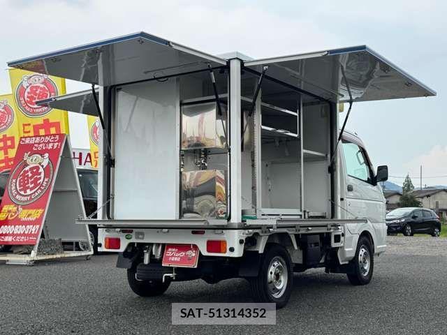 Nissan CLIPPER 2018-03 1276186-5