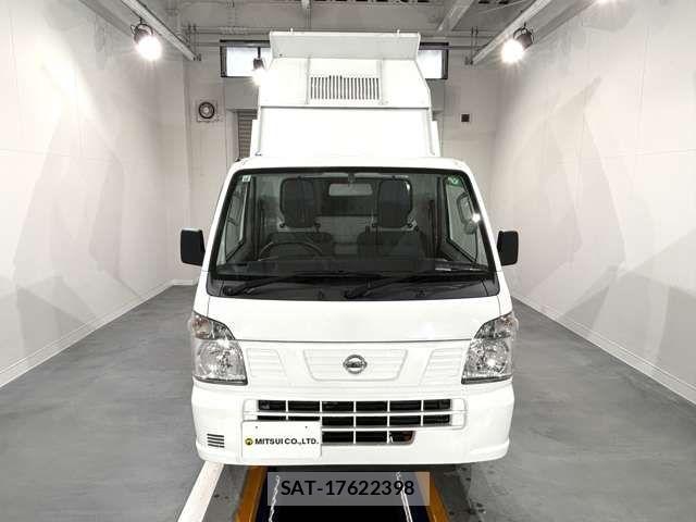 Nissan CLIPPER 2022-09 1346114-2