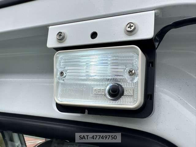 Nissan CLIPPER 2022-08 6015208-12
