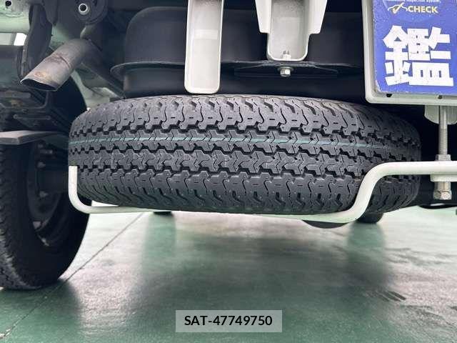 Nissan CLIPPER 2022-08 6015208-13