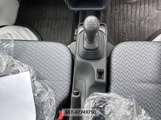 Nissan CLIPPER 2022-08 6015208-18