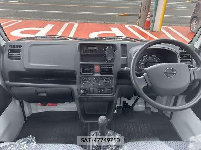 Nissan CLIPPER 2022-08 6015208-5