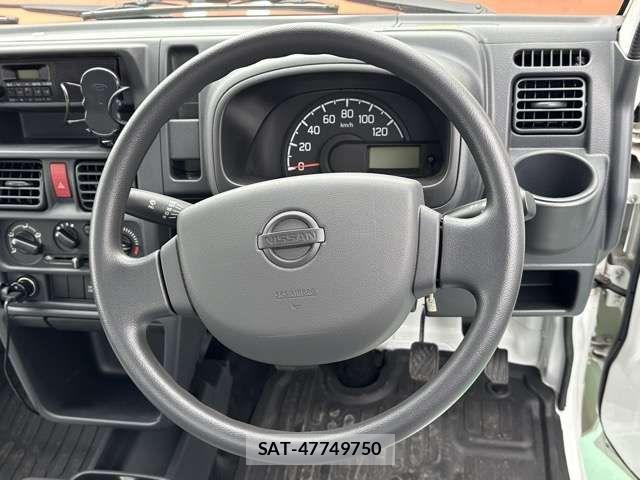 Nissan CLIPPER 2022-08 6015208-6