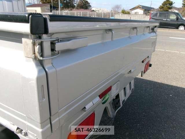 Nissan CLIPPER 2017-01 6305741-17